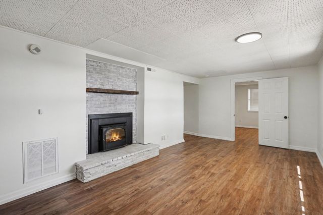 9 Jones Cir, Old Hickory, TN 37138