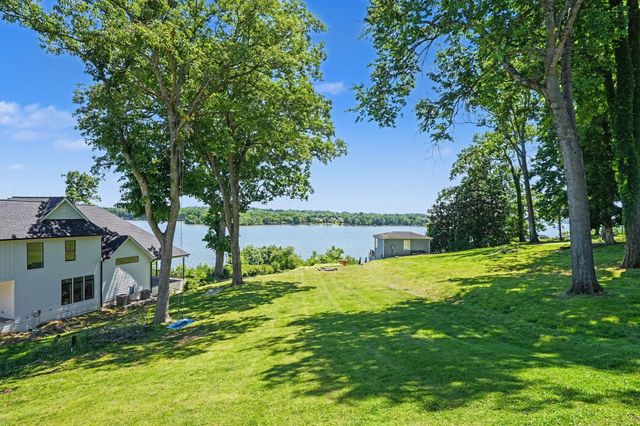 9 Jones Cir, Old Hickory, TN 37138