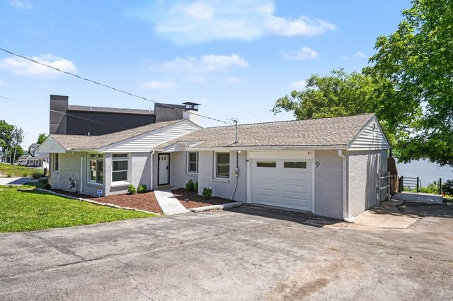 9 Jones Cir, Old Hickory, TN 37138