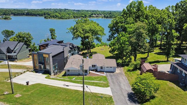 9 Jones Cir, Old Hickory, TN 37138
