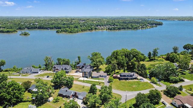 9 Jones Cir, Old Hickory, TN 37138