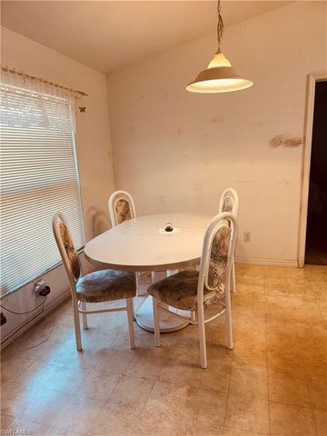 2604 Old Burnt Store RD N, Cape Coral, FL 33993