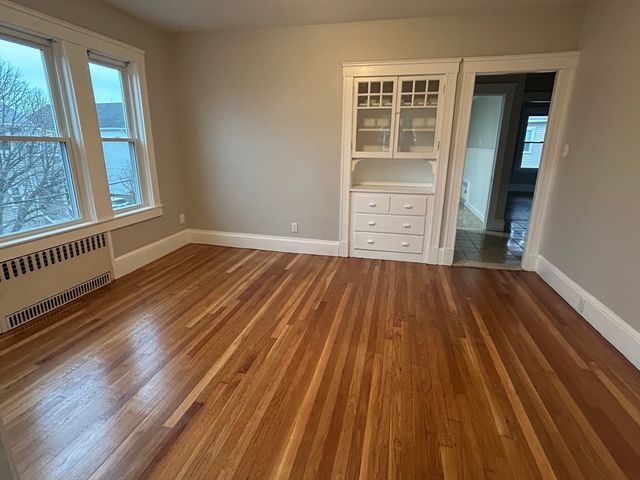 21-21a Carney St 2, Medford, MA 02155