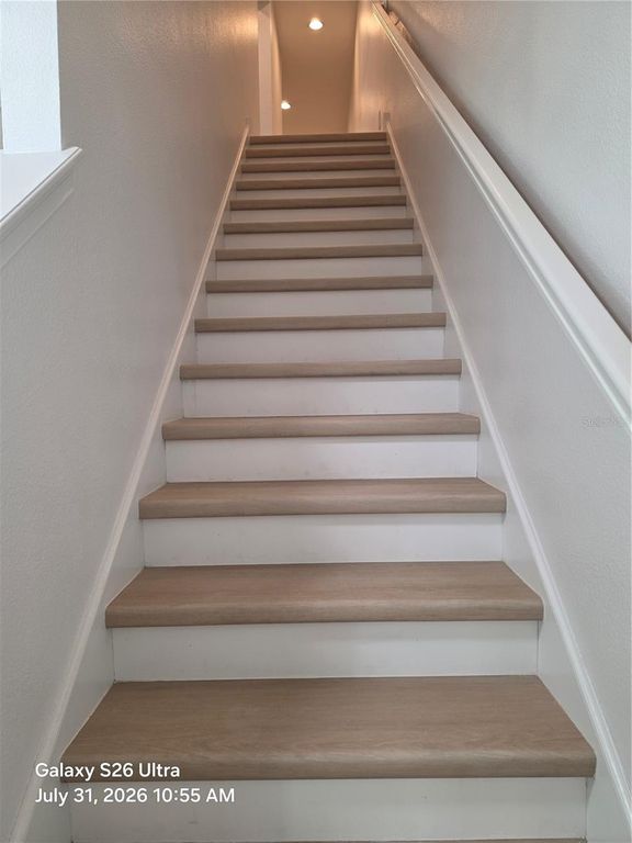 Image 11 of property listing at 8543 PINTER STREET, Orlando, FL 32827
