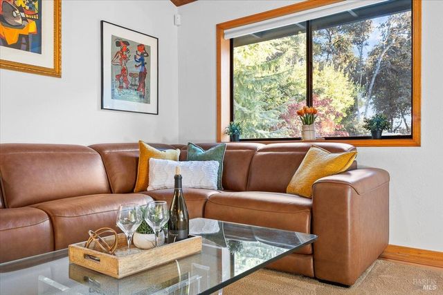 7061 Bennett Valley Rd, Santa Rosa, CA 95404