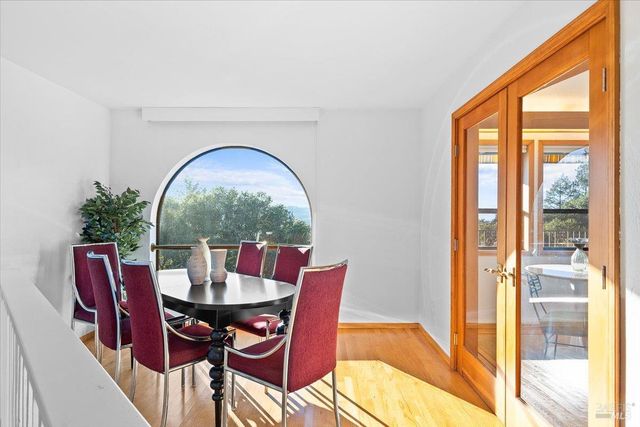 7061 Bennett Valley Rd, Santa Rosa, CA 95404