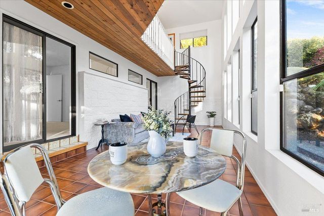 7061 Bennett Valley Rd, Santa Rosa, CA 95404