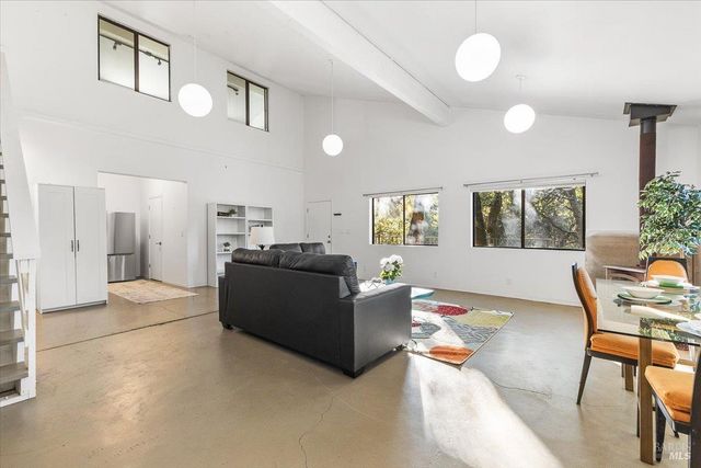 7061 Bennett Valley Rd, Santa Rosa, CA 95404