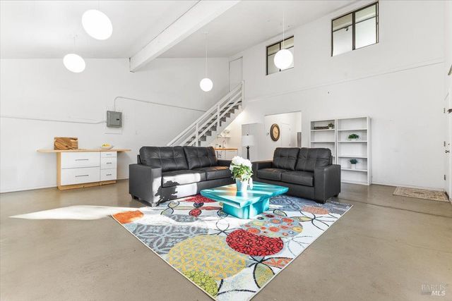 7061 Bennett Valley Rd, Santa Rosa, CA 95404