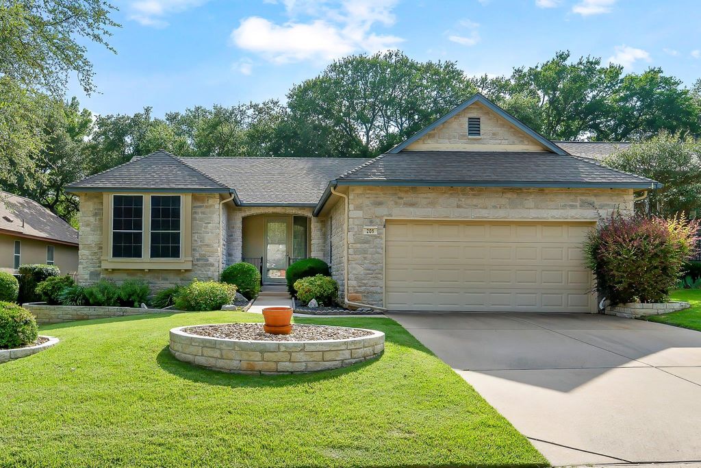 206 Whispering Wind DR, Georgetown, TX 78633