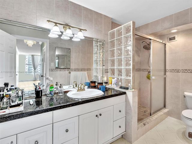 3800 S Ocean Dr 712A, Hollywood, FL 33019