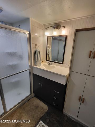 134 Cypress Lane, Barnegat, NJ 08005