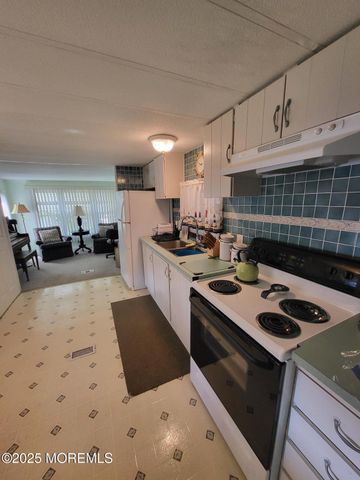 134 Cypress Lane, Barnegat, NJ 08005