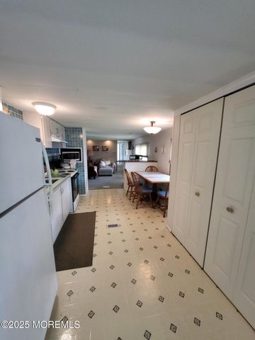 134 Cypress Lane, Barnegat, NJ 08005