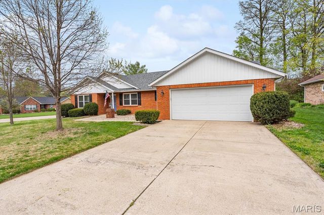 2901 E Main Street, Belleville, IL 62221