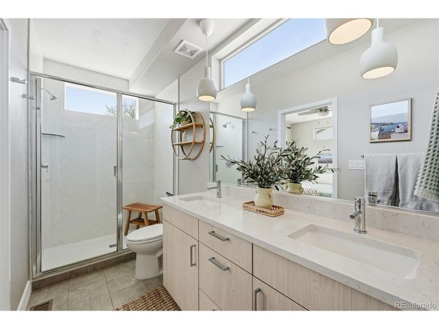 5105 W 38th Ave 8, Denver, CO 80212