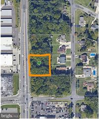 1325 DELSEA DR, Deptford, NJ 08096