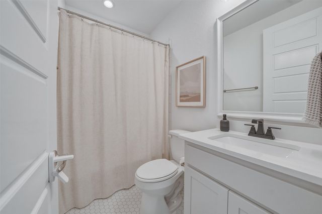 8110 Spanish Hills Drive, Benbrook, TX 76126