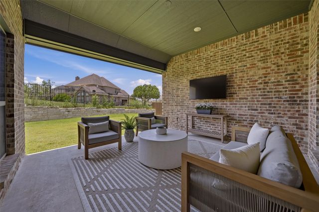 8110 Spanish Hills Drive, Benbrook, TX 76126