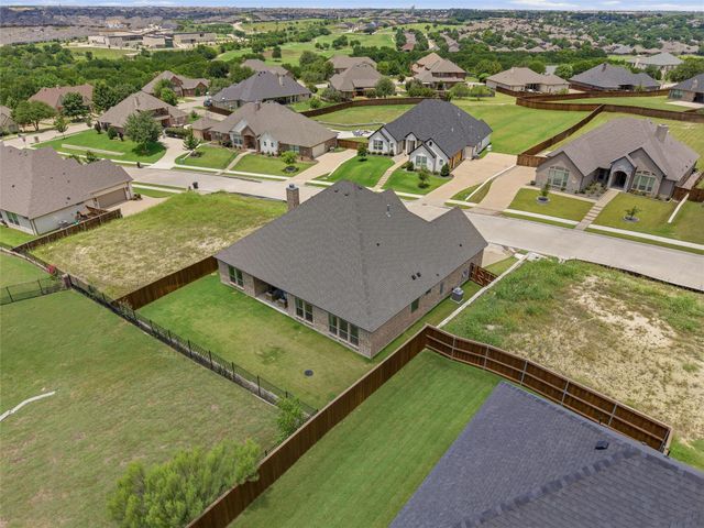 8110 Spanish Hills Drive, Benbrook, TX 76126