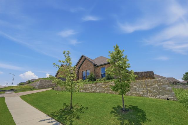 8110 Spanish Hills Drive, Benbrook, TX 76126