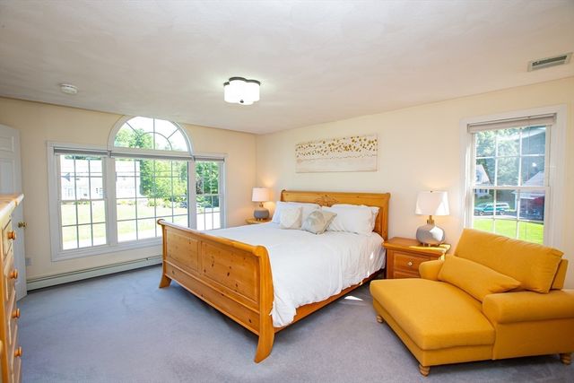 41 Christopher Dr, Attleboro, MA 02703