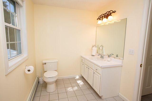 41 Christopher Dr, Attleboro, MA 02703