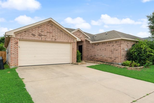 1913 Wahoo Drive, Mansfield, TX 76063
