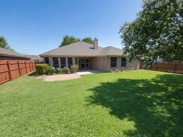 501 Denise Street, Saginaw, TX 76179