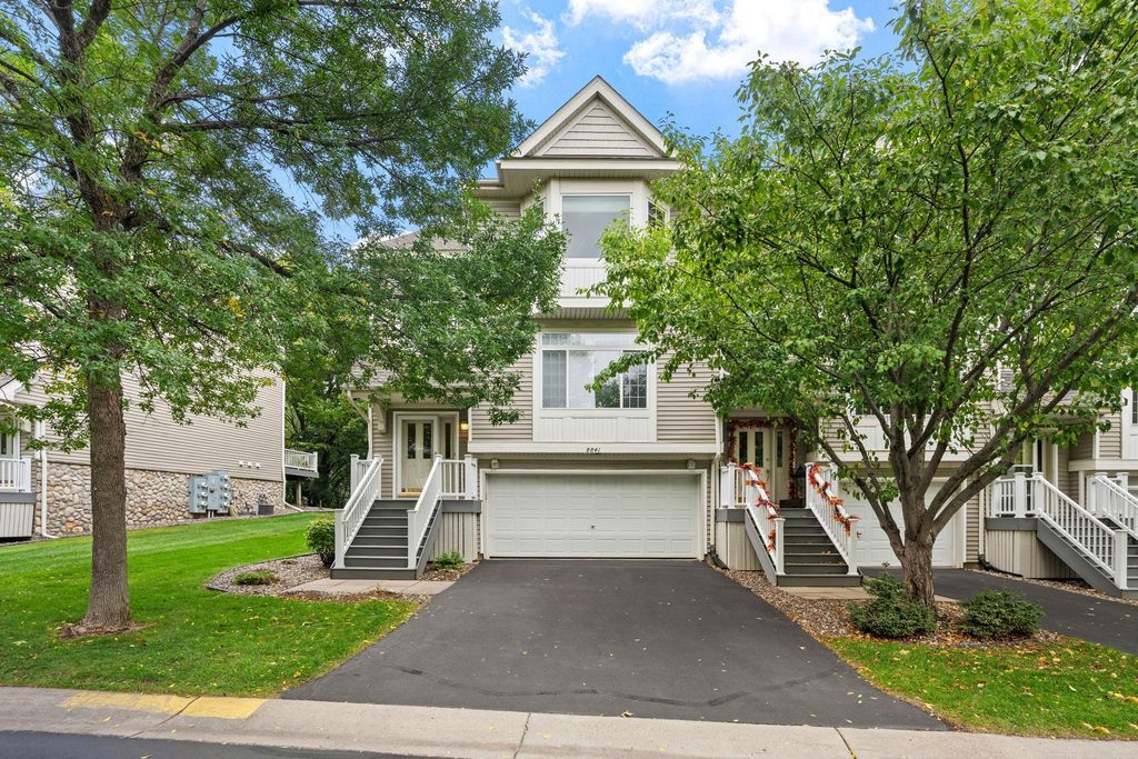 8841 Brunswick Path, Inver Grove Heights, MN 55076 — exterior
