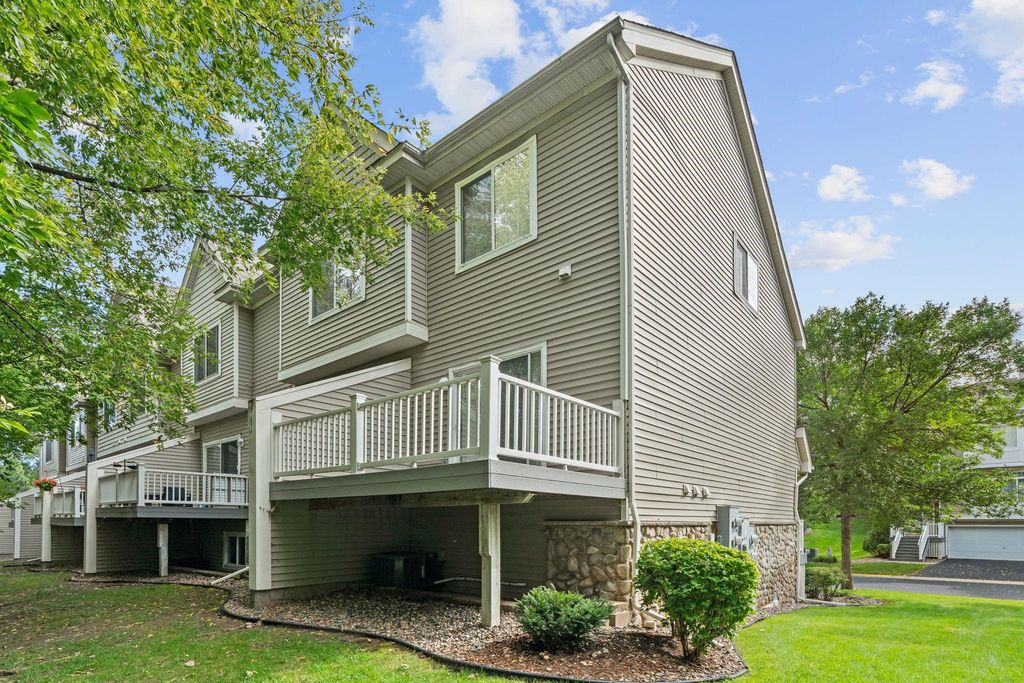 8841 Brunswick Path, Inver Grove Heights, MN 55076 — photo 5