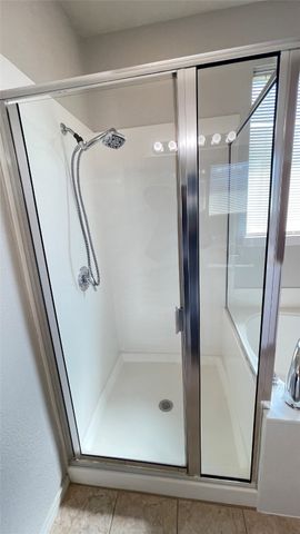 7811 Corona Court, Arlington, TX 76002