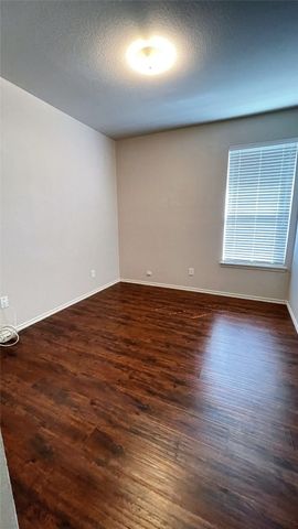 7811 Corona Court, Arlington, TX 76002