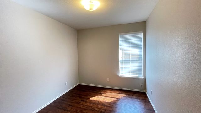 7811 Corona Court, Arlington, TX 76002