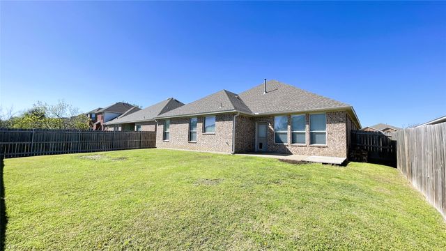 7811 Corona Court, Arlington, TX 76002