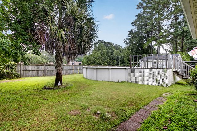 433 Courtland Drive, Summerville, SC 29486