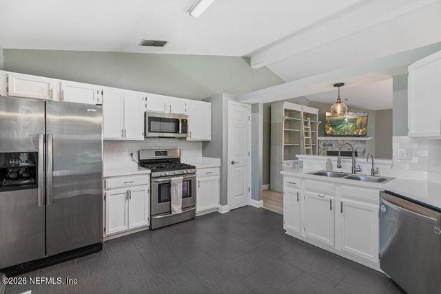 12635 HOBBIT Lane, Jacksonville, FL 32225