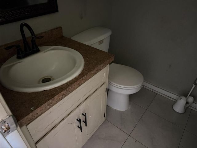 1036 I-10 Mobile Village Road, Lake Charles, LA 70615