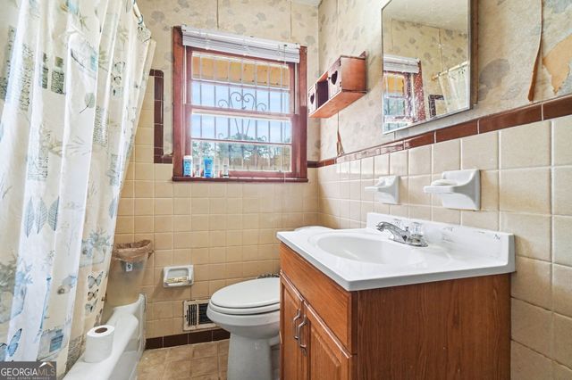 421 Springside Drive, Forest Park, GA 30297