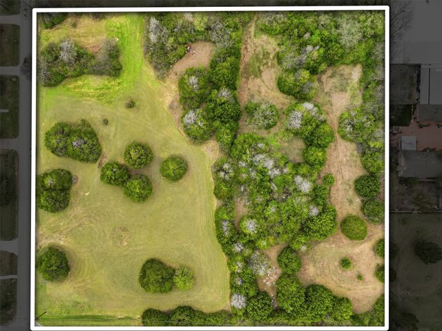 2013 Old Hickory Trail, Desoto, TX 75115