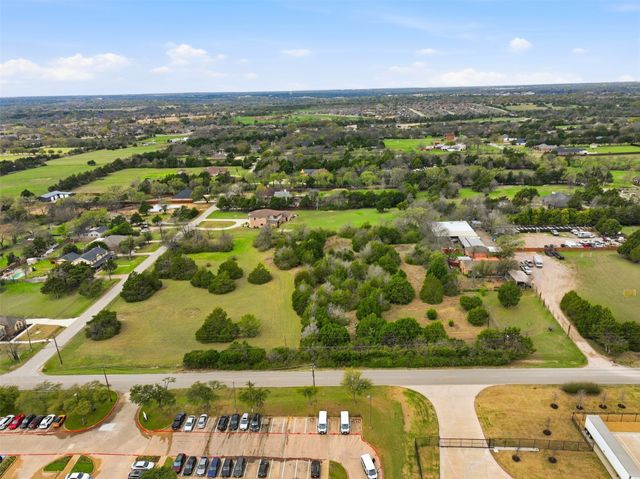 2013 Old Hickory Trail, Desoto, TX 75115