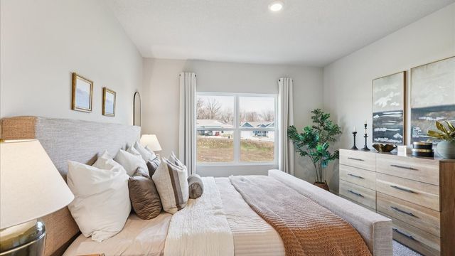 2513 SE Ambrose Drive, West Des Moines, IA 50265