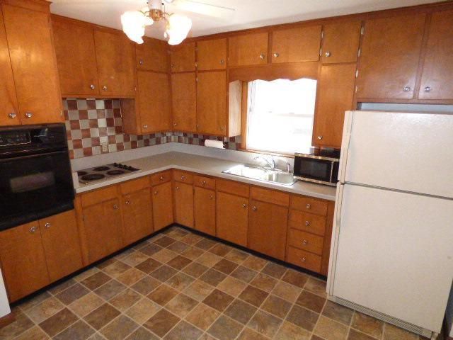 1740 Sumac Court, Beloit, WI 53511