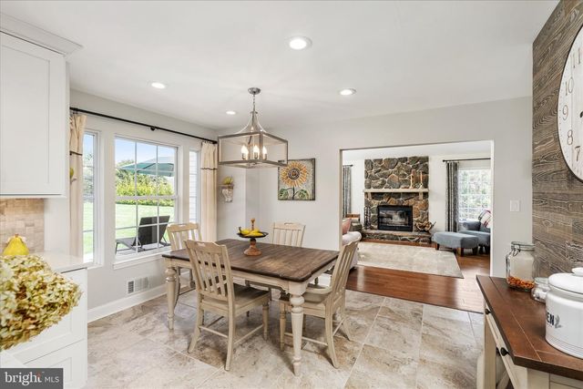 5 WYTHE RD, New Egypt, NJ 08533