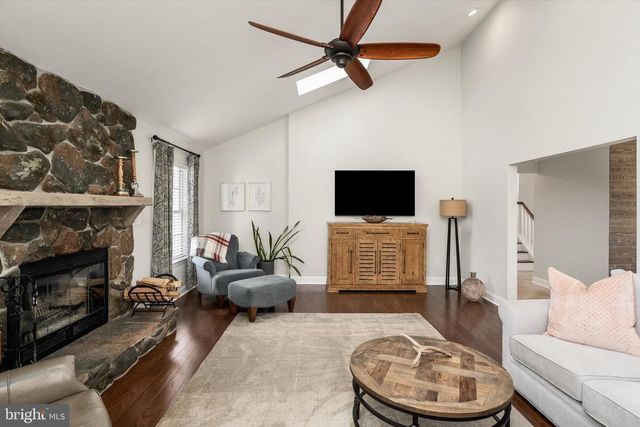 5 WYTHE RD, New Egypt, NJ 08533
