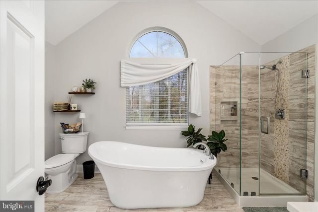 5 WYTHE RD, New Egypt, NJ 08533