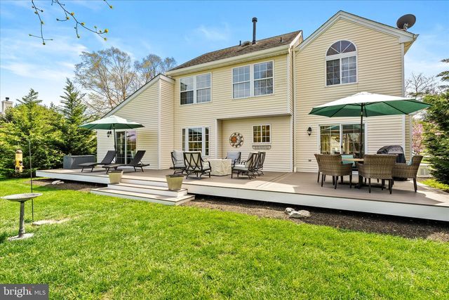 5 WYTHE RD, New Egypt, NJ 08533