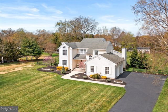5 WYTHE RD, New Egypt, NJ 08533
