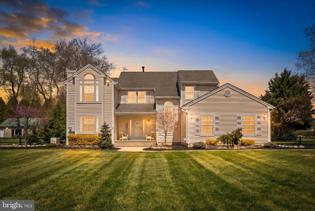 5 WYTHE RD, New Egypt, NJ 08533
