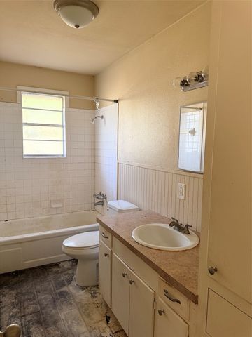 2055 Linear Street, Shreveport, LA 71107